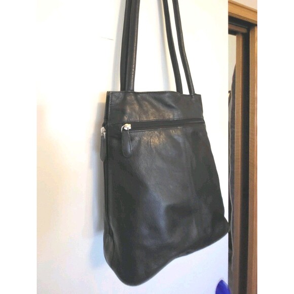 Vera Pelle Vintage Black Leather Elevated Basic Minimalist Bucket Shoulder bag - Picture 7 of 14